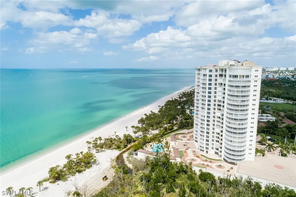 8111 Bay Colony Drive Naples FL 34108