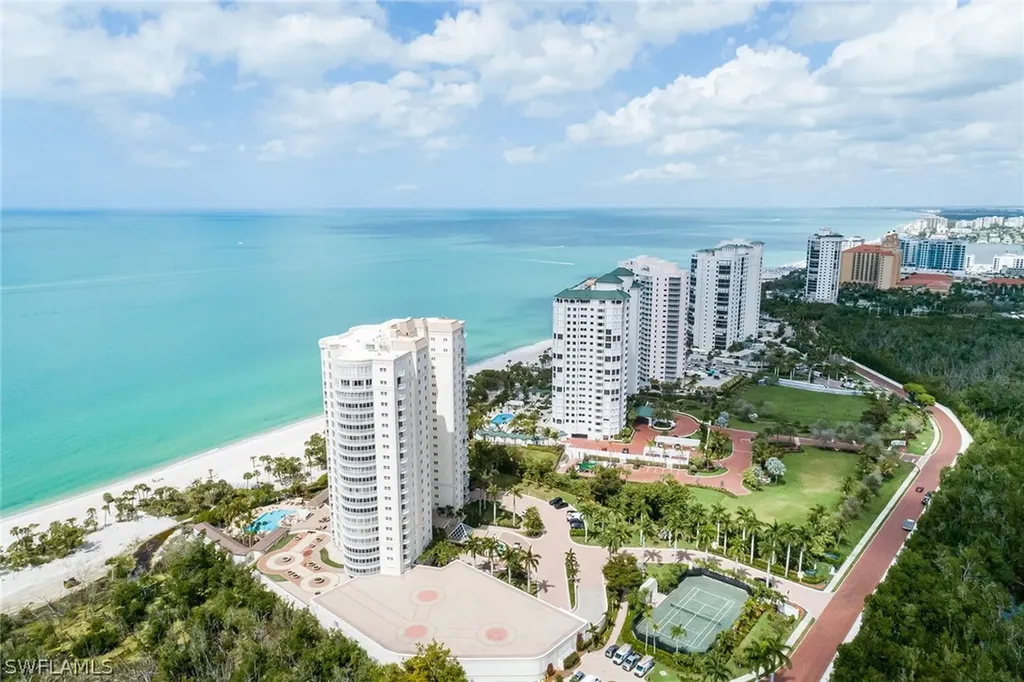 8111 Bay Colony Drive Naples FL 34108