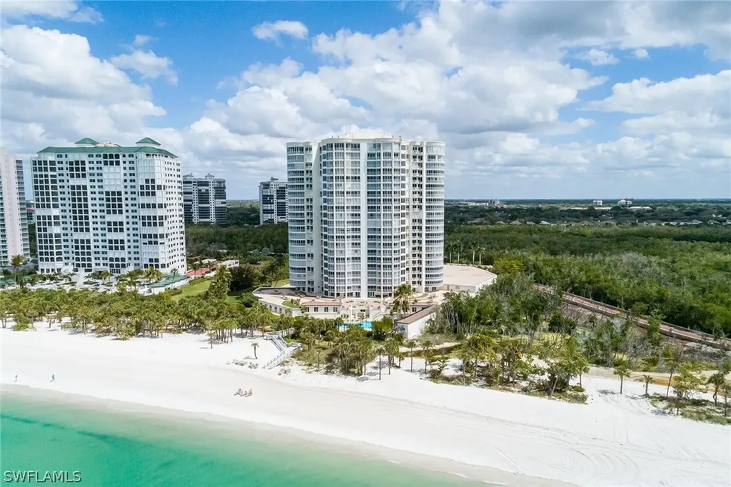 8111 Bay Colony Drive Naples FL 34108