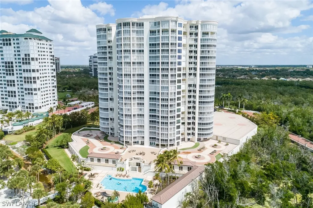 8111 Bay Colony Drive Naples FL 34108
