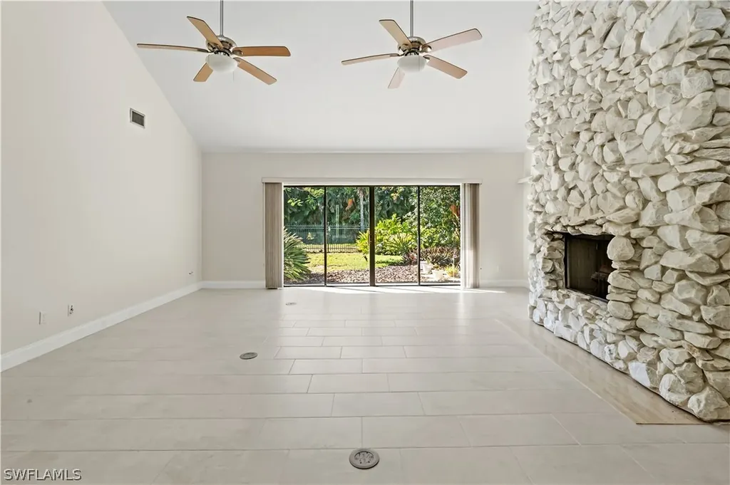 6115 Deer Run Fort Myers FL 33908