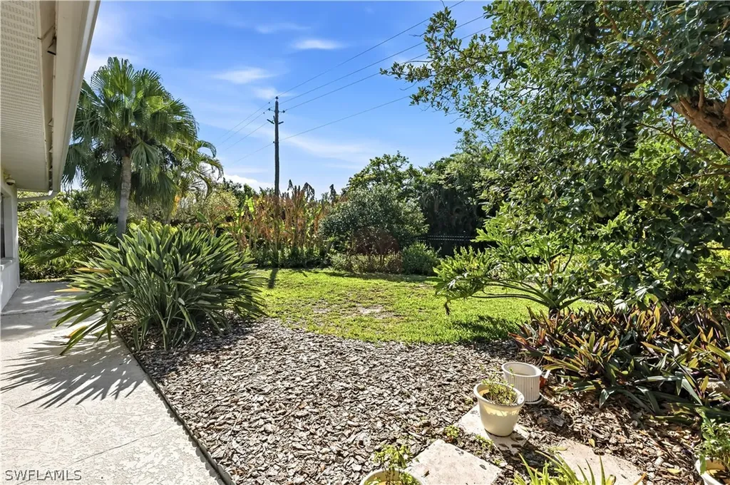 6115 Deer Run Fort Myers FL 33908