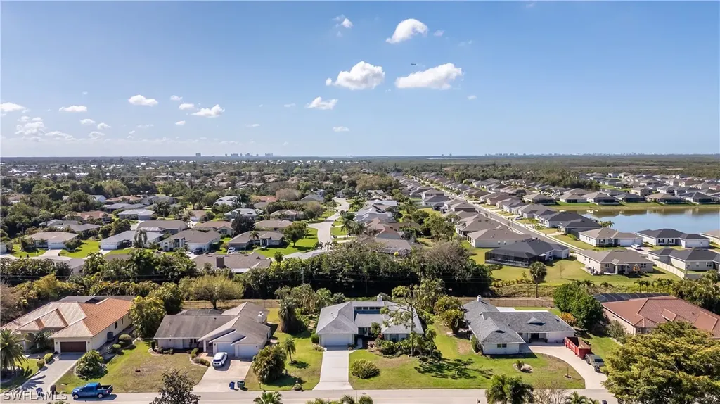 6115 Deer Run Fort Myers FL 33908