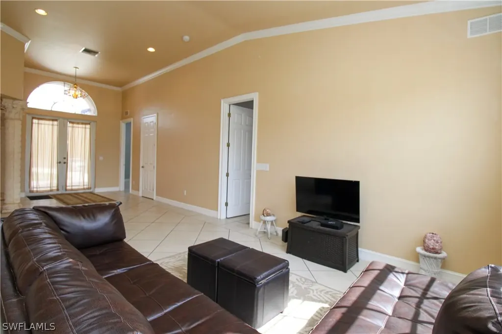 2310 2nd Avenue SE Naples FL 34117