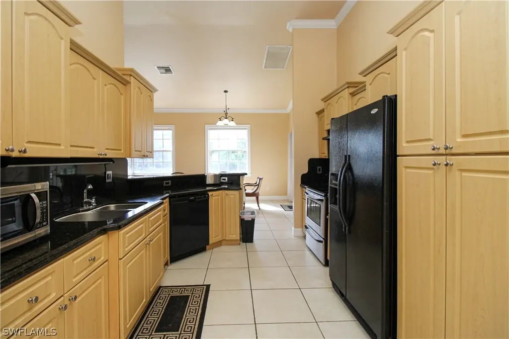 2310 2nd Avenue SE Naples FL 34117
