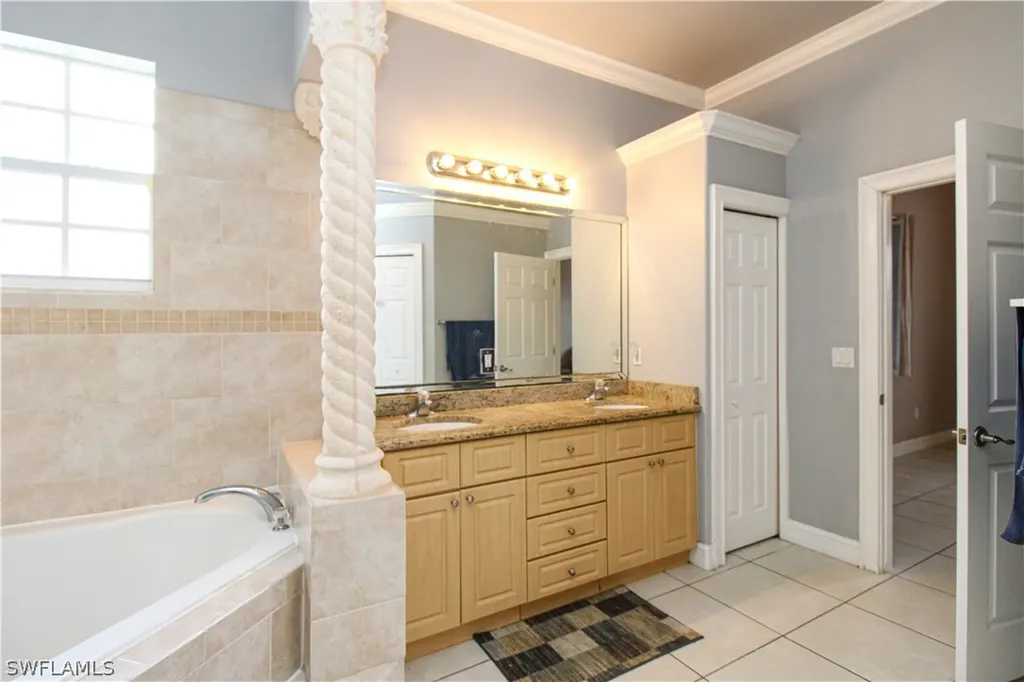 2310 2nd Avenue SE Naples FL 34117
