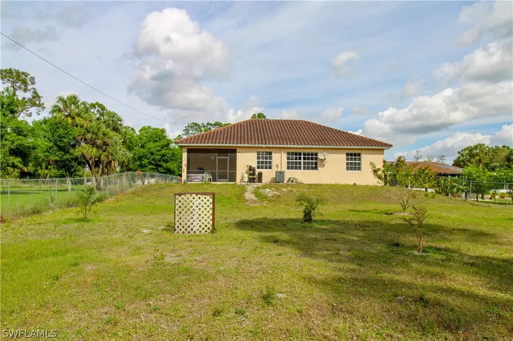 2310 2nd Avenue SE Naples FL 34117