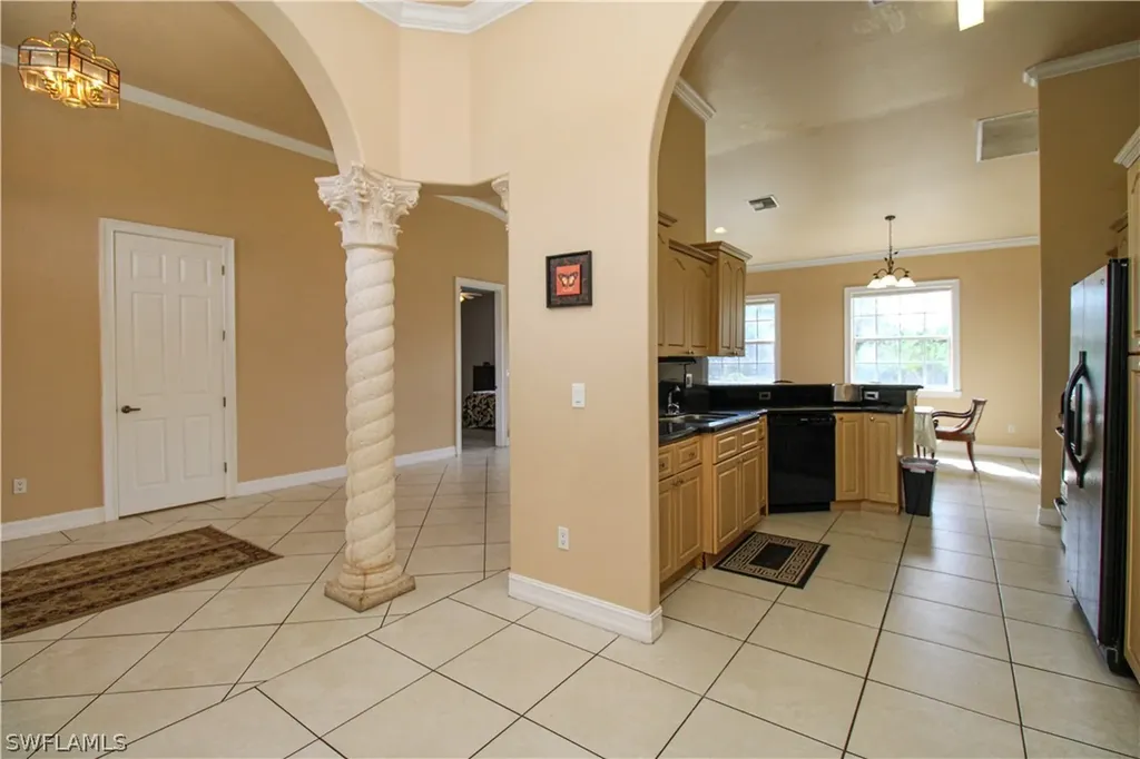 2310 2nd Avenue SE Naples FL 34117