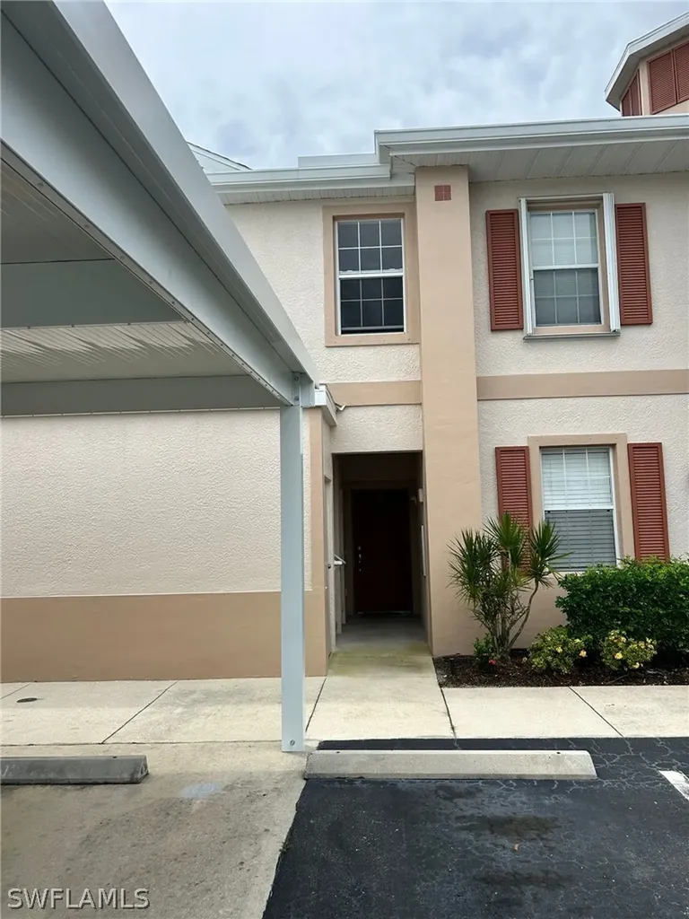 4256 Liron Avenue Fort Myers FL 33916