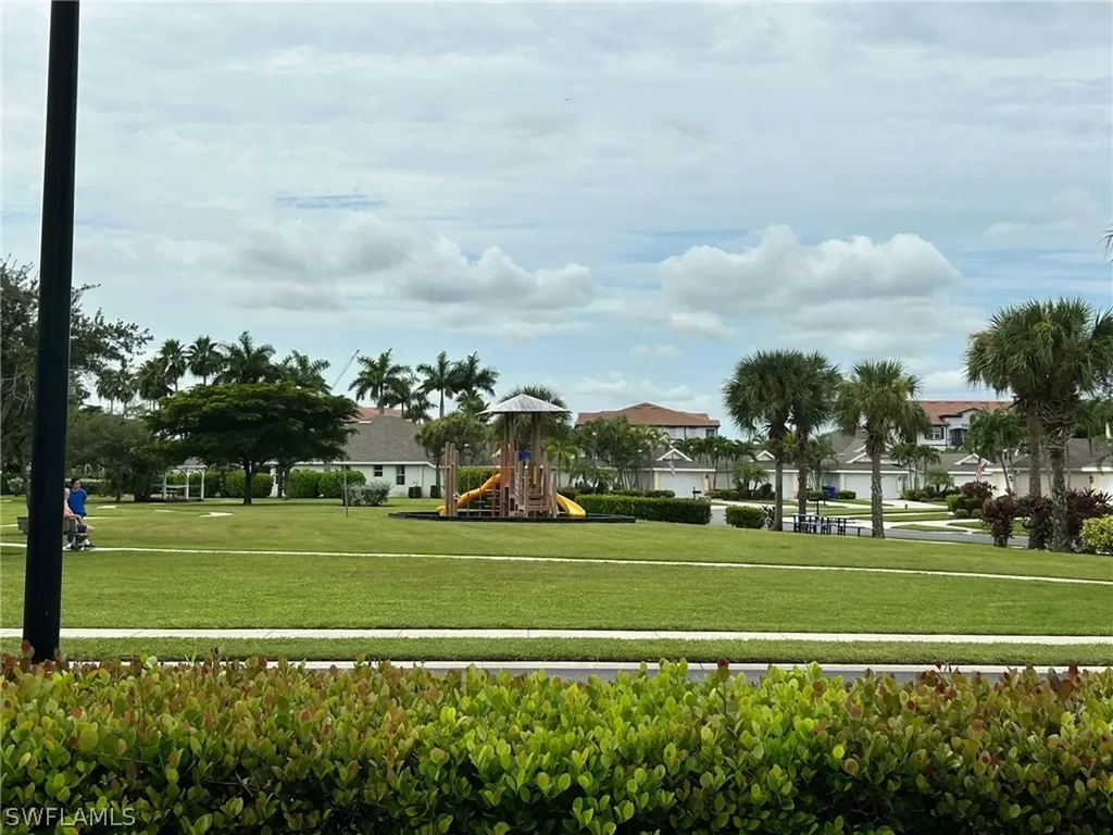 4256 Liron Avenue Fort Myers FL 33916