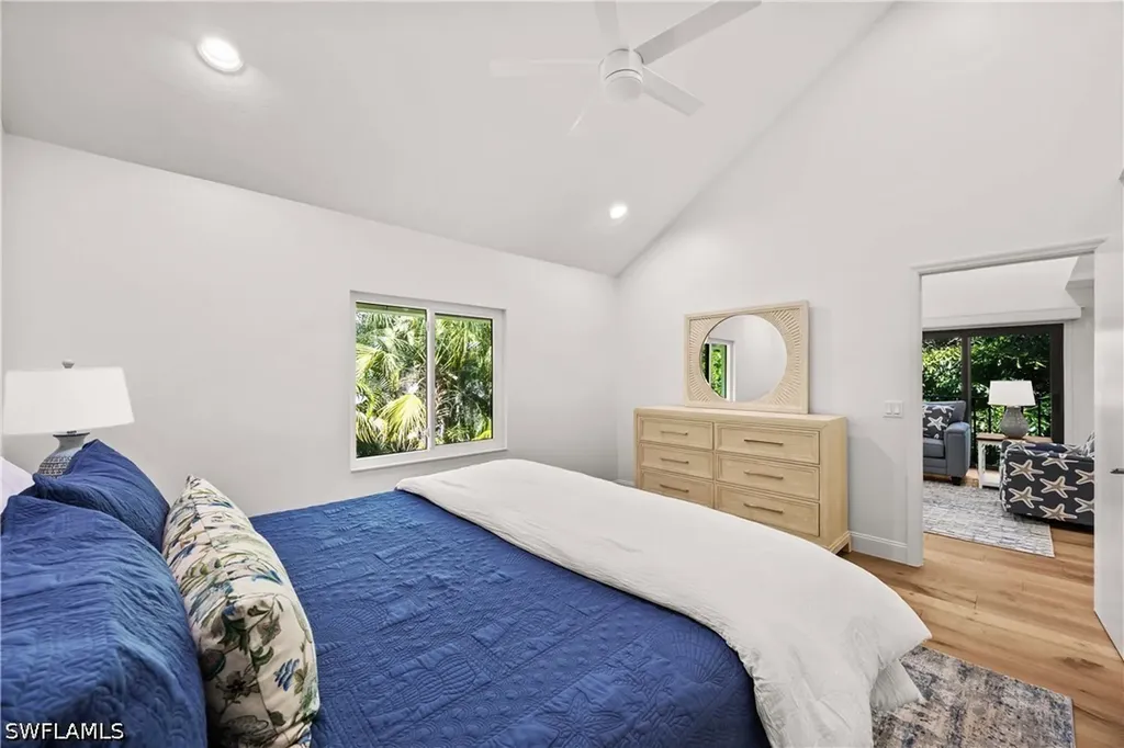 375 8th Avenue S Naples FL 34102