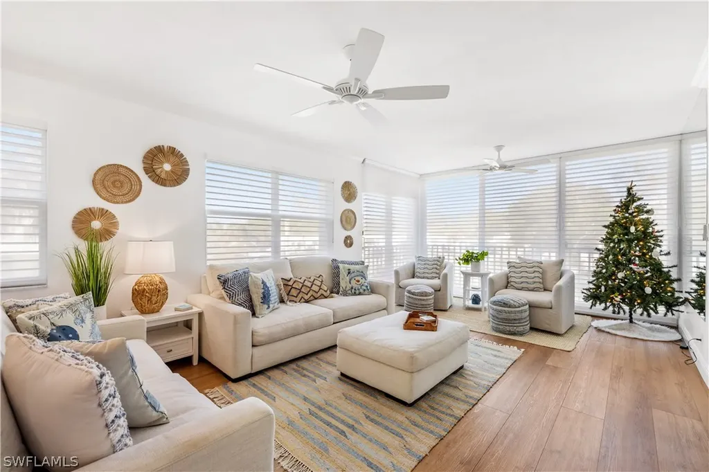 404 Broad Avenue S Naples FL 34102