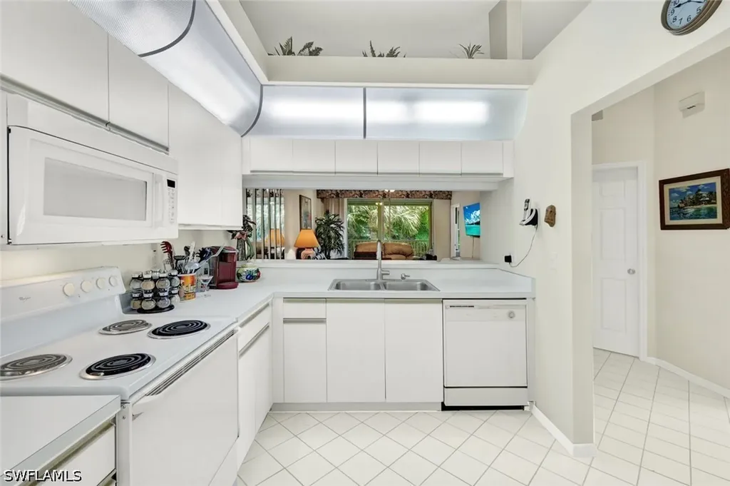 326 Bradstrom Circle Naples FL 34113