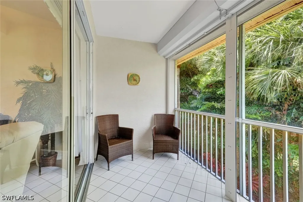 326 Bradstrom Circle Naples FL 34113