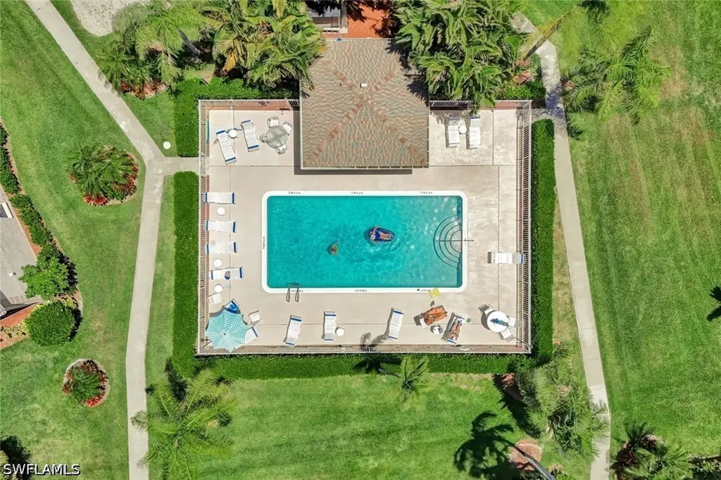 326 Bradstrom Circle Naples FL 34113