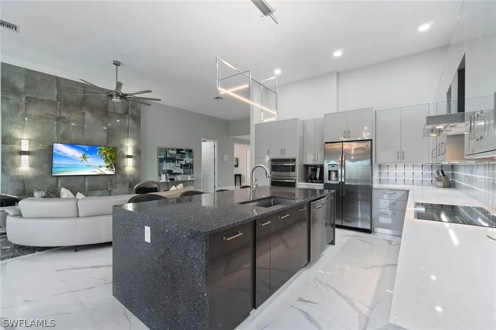 9281 Triana Terrace Fort Myers FL 33912