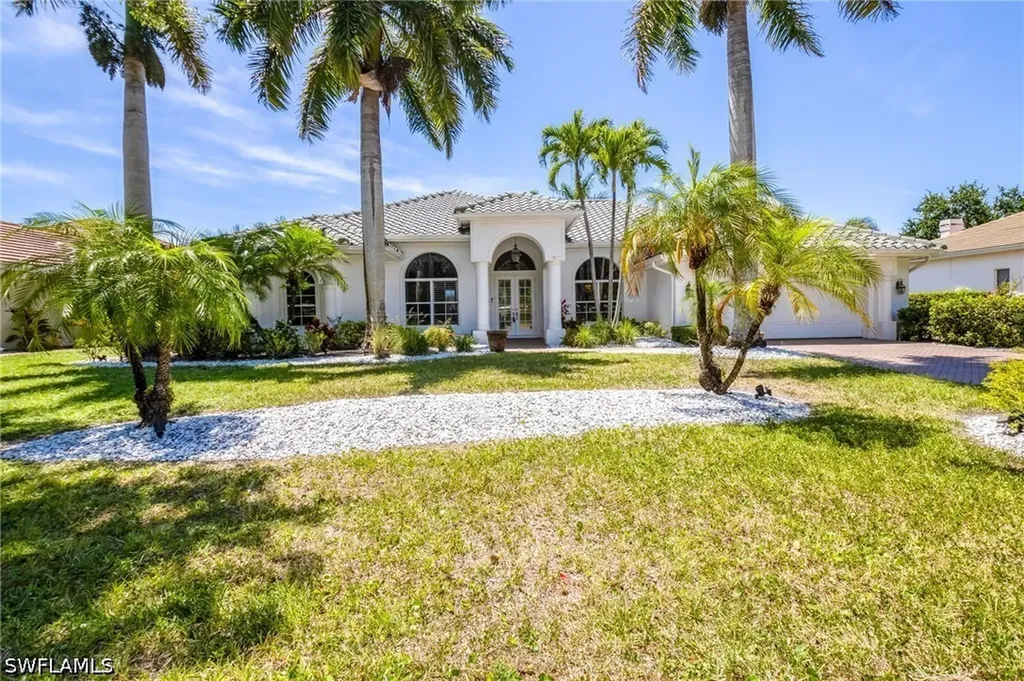 11723 Longshore Way E Naples FL 34119