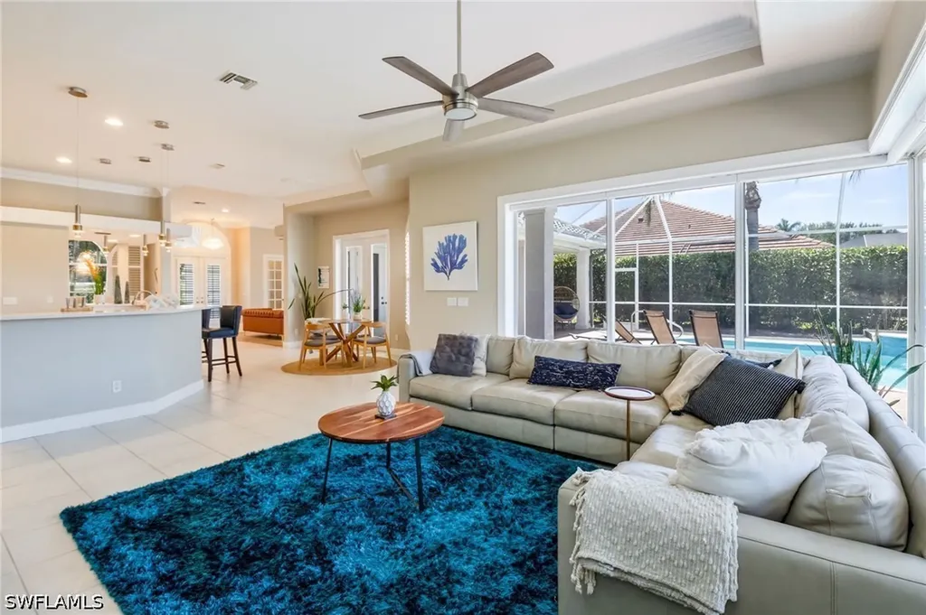 11723 Longshore Way E Naples FL 34119