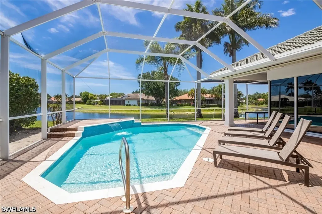 11723 Longshore Way E Naples FL 34119