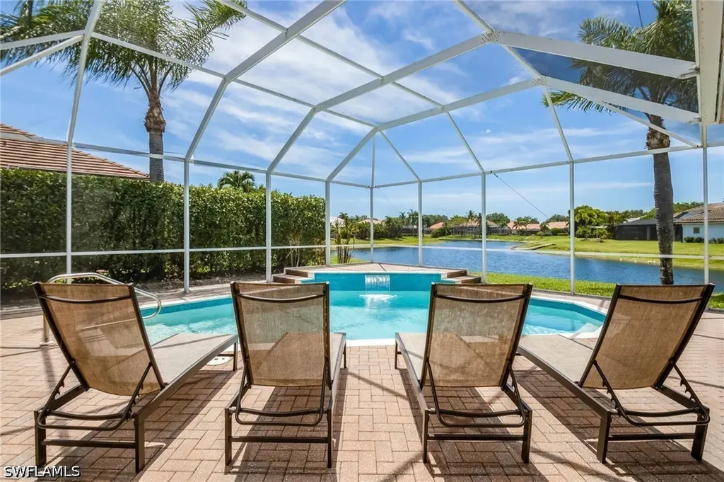 11723 Longshore Way E Naples FL 34119