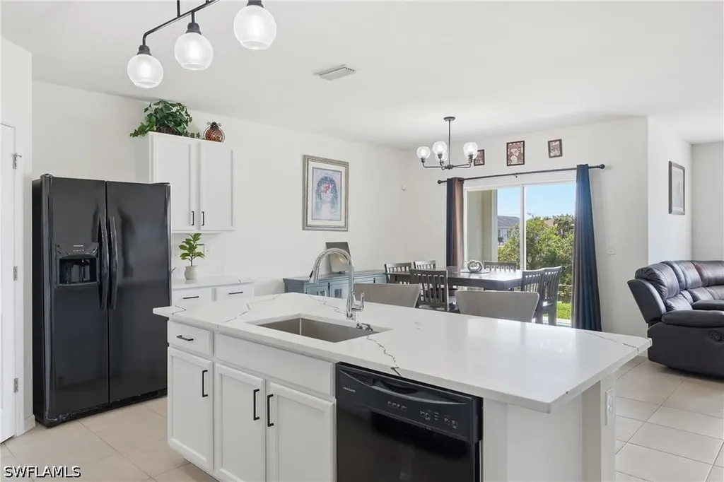 2006 SW 15th Avenue Cape Coral FL 33991