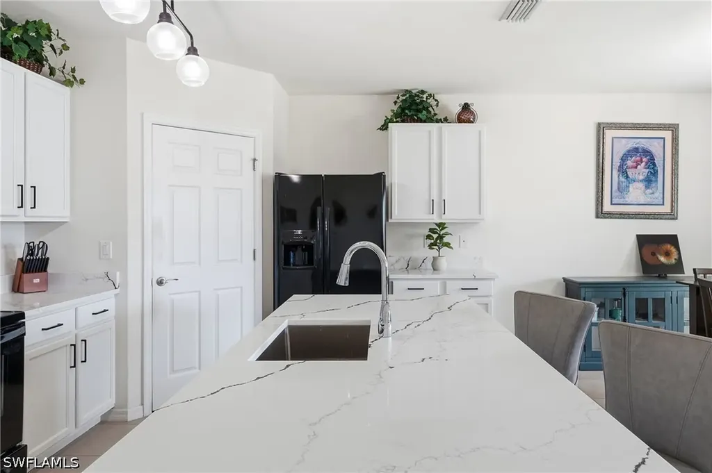 2006 SW 15th Avenue Cape Coral FL 33991