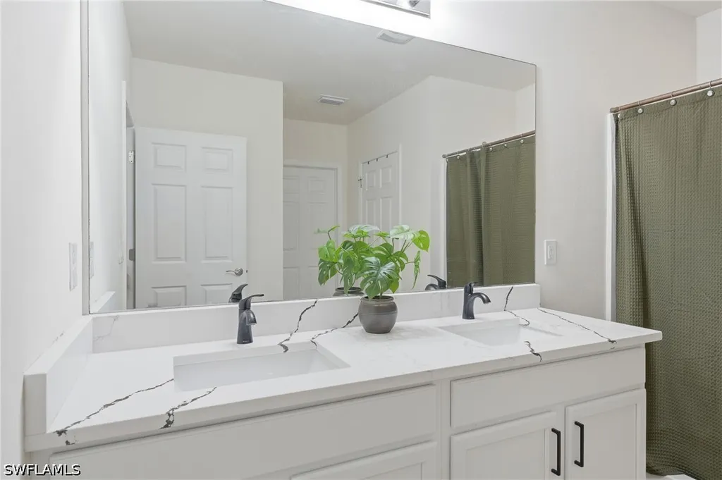 2006 SW 15th Avenue Cape Coral FL 33991