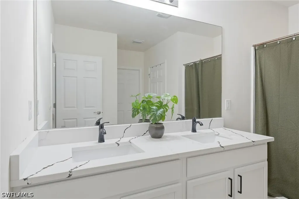 2006 SW 15th Avenue Cape Coral FL 33991
