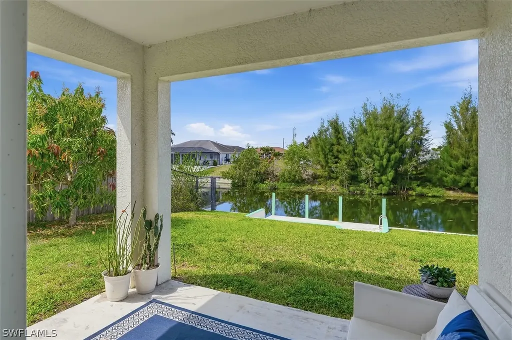 2006 SW 15th Avenue Cape Coral FL 33991