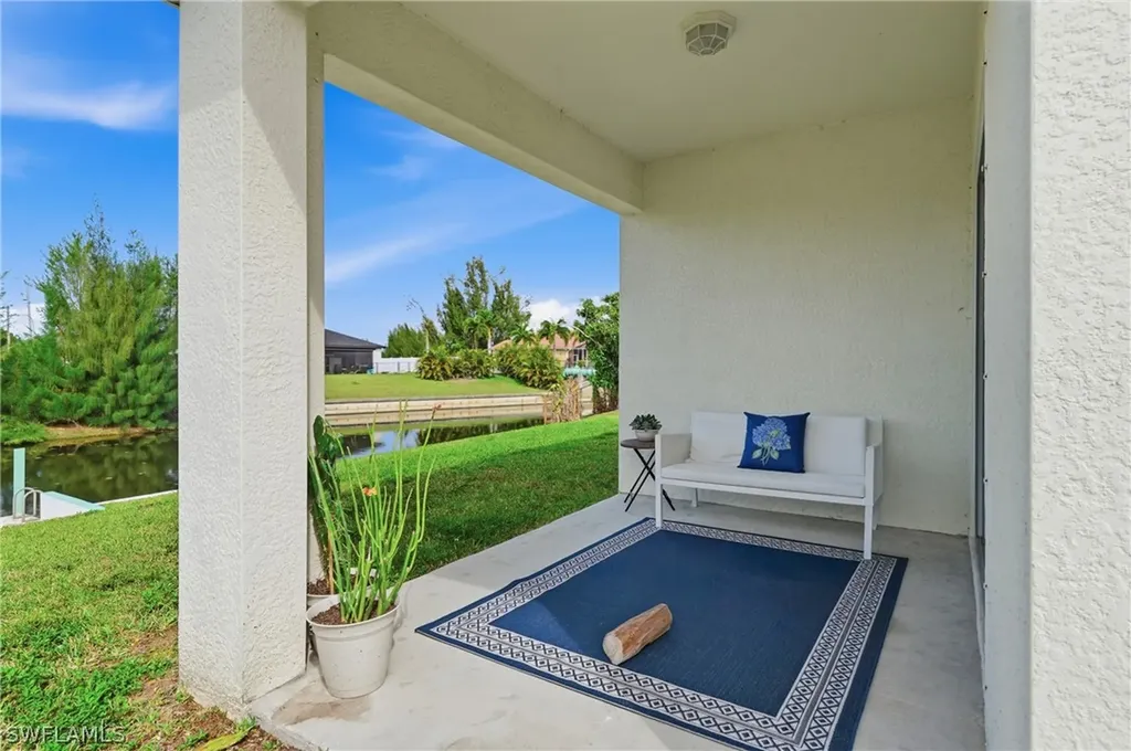 2006 SW 15th Avenue Cape Coral FL 33991