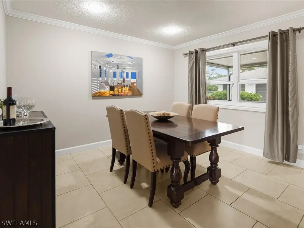 5272 Myrtle Lane Naples FL 34113