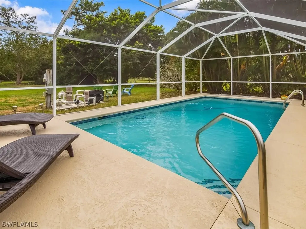 5272 Myrtle Lane Naples FL 34113