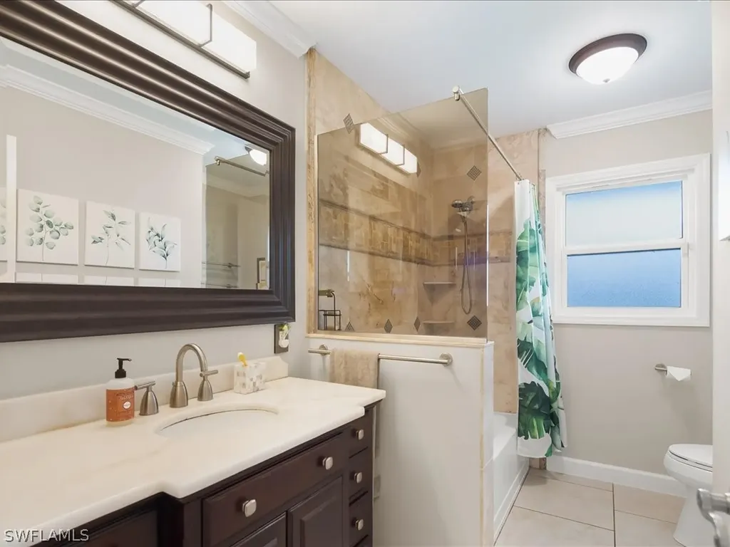 5272 Myrtle Lane Naples FL 34113