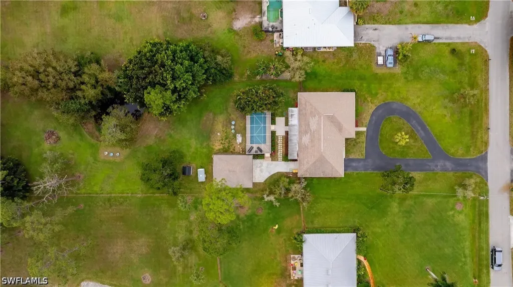 5272 Myrtle Lane Naples FL 34113