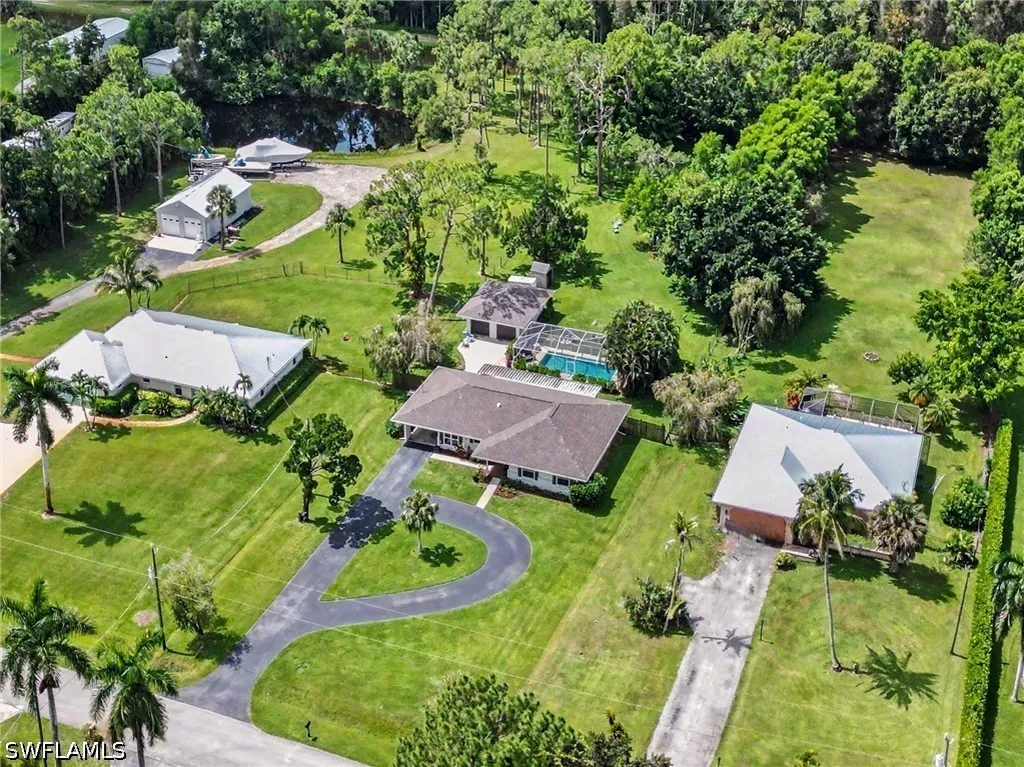 5272 Myrtle Lane Naples FL 34113