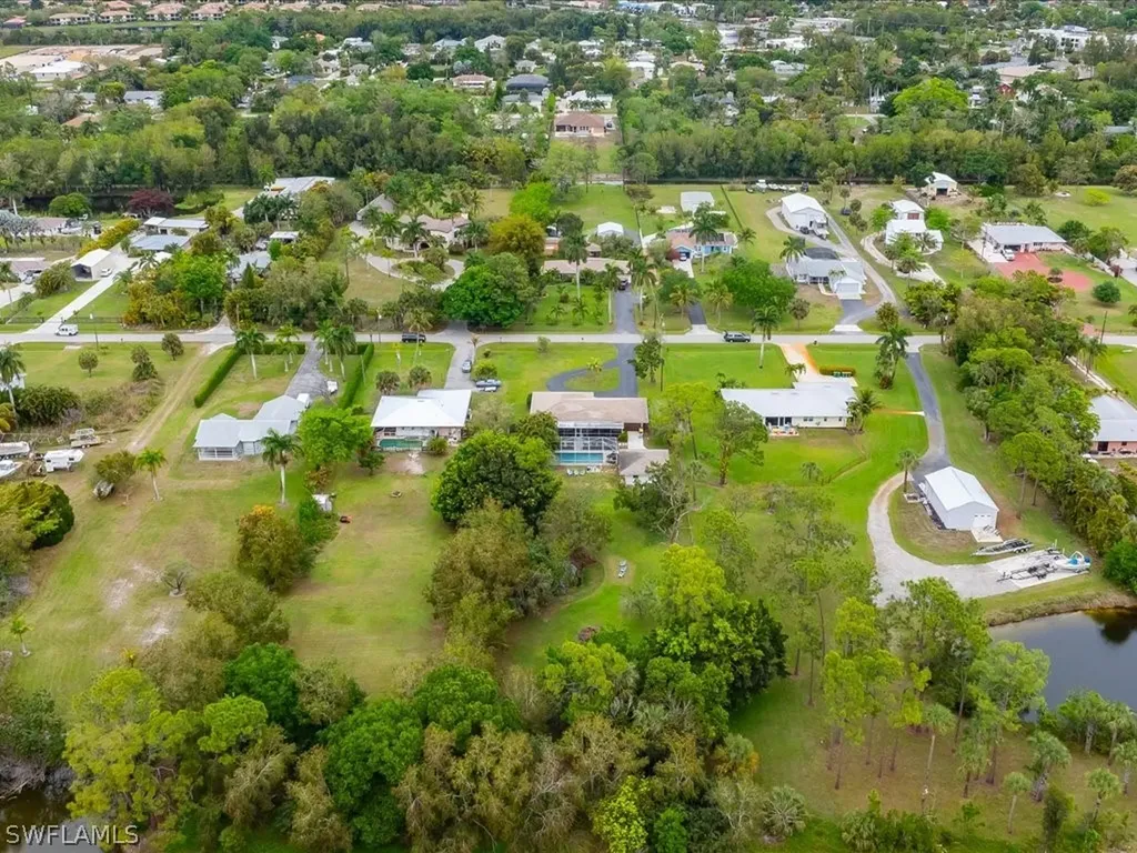 5272 Myrtle Lane Naples FL 34113