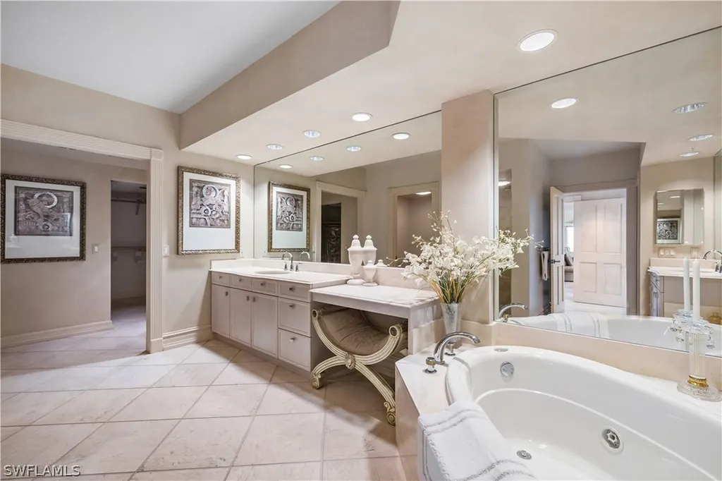 8231 Bay Colony Drive Naples FL 34108