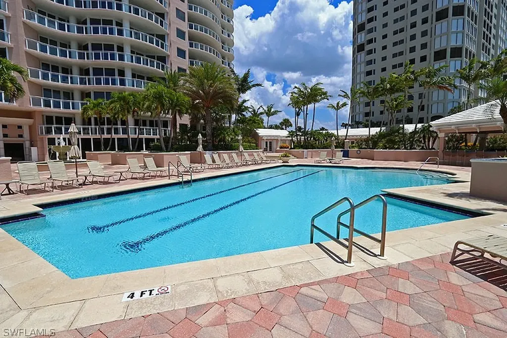 8231 Bay Colony Drive Naples FL 34108