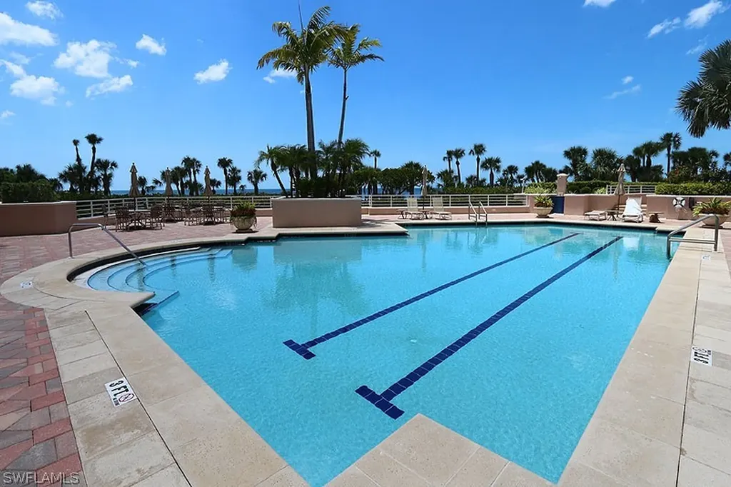 8231 Bay Colony Drive Naples FL 34108