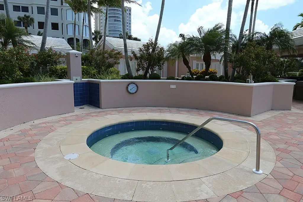 8231 Bay Colony Drive Naples FL 34108