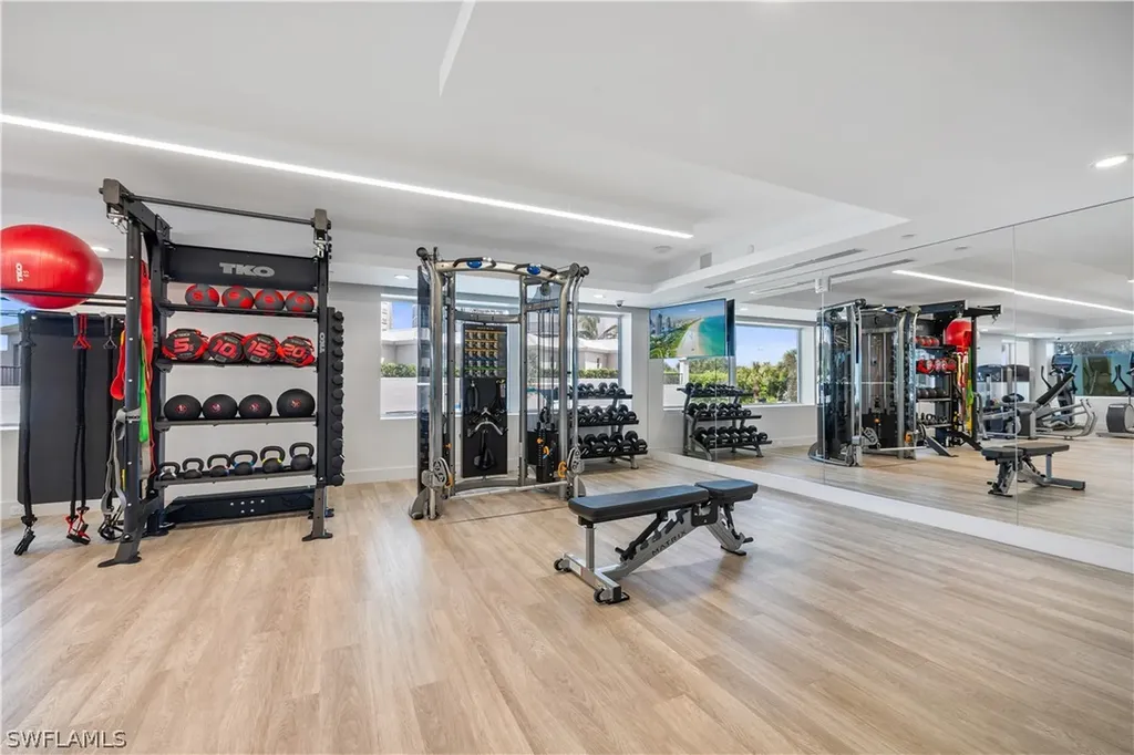 8231 Bay Colony Drive Naples FL 34108