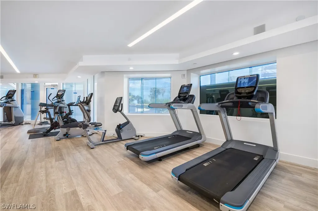 8231 Bay Colony Drive Naples FL 34108