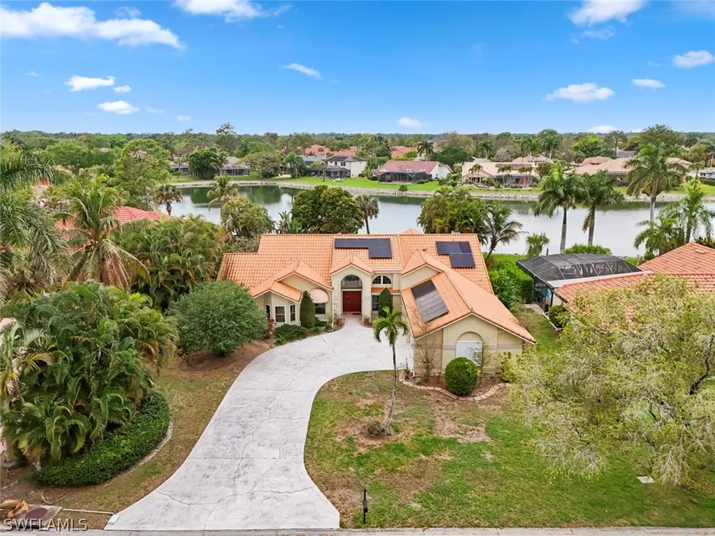 311 Henley Drive Naples FL 34104
