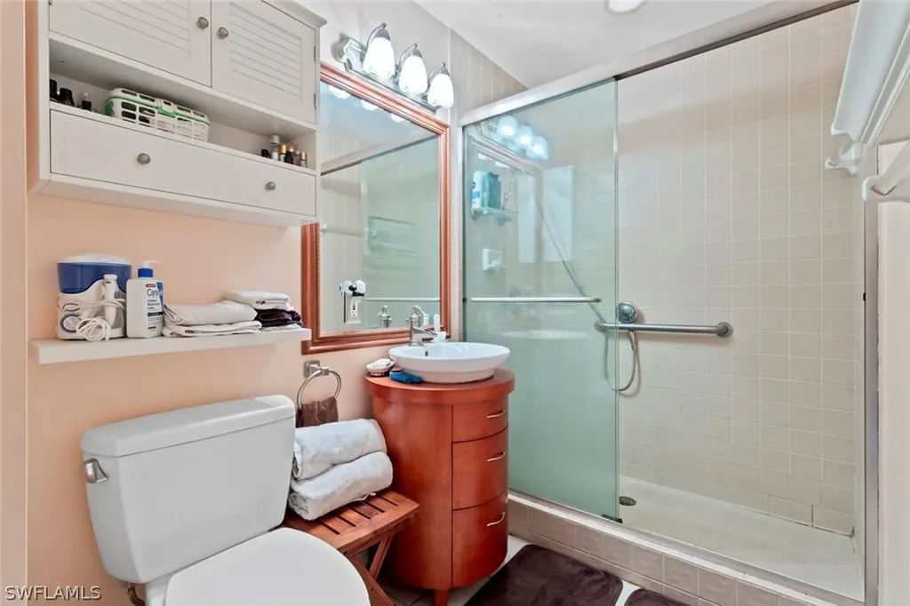 311 Henley Drive Naples FL 34104