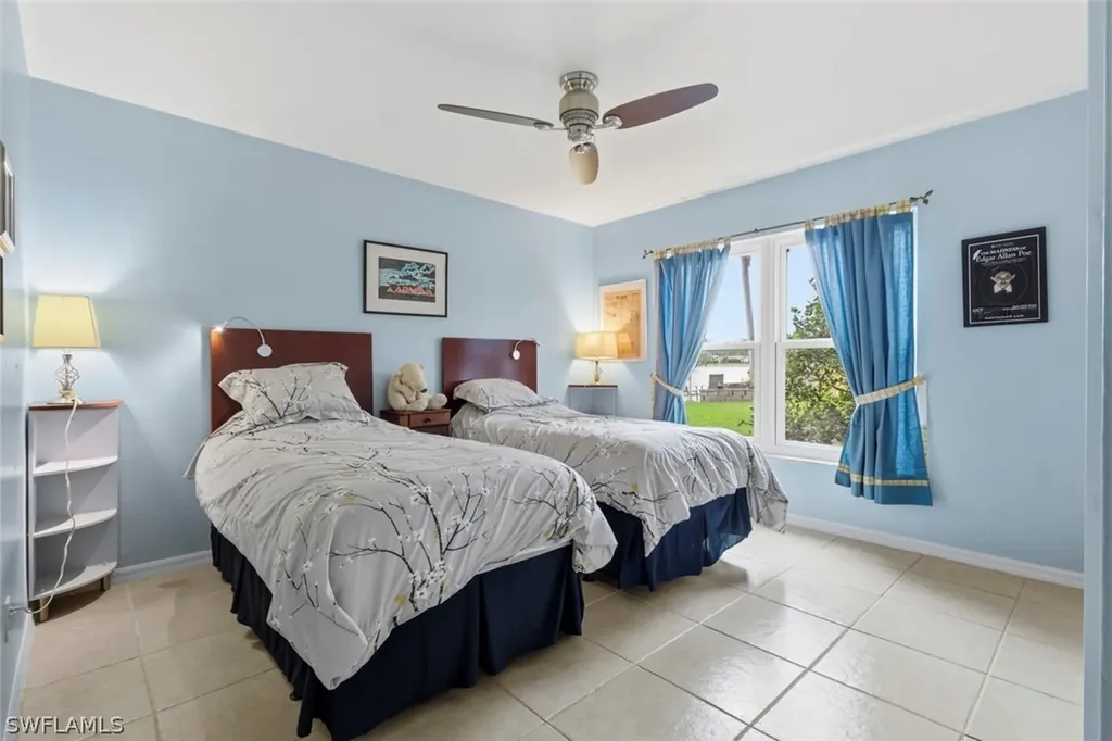 311 Henley Drive Naples FL 34104