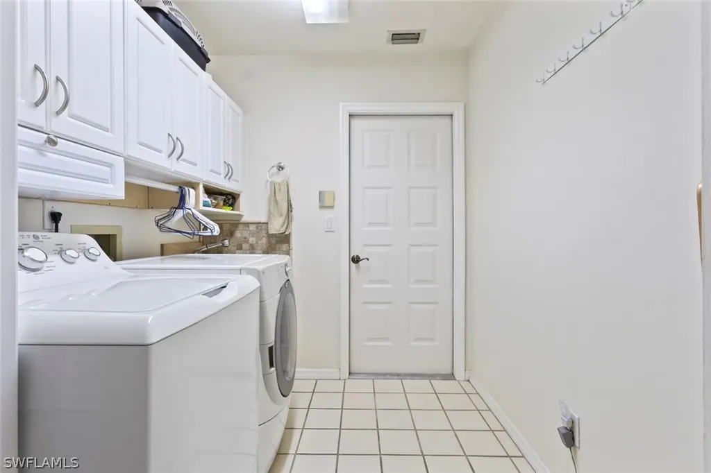 311 Henley Drive Naples FL 34104