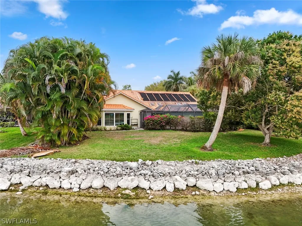 311 Henley Drive Naples FL 34104