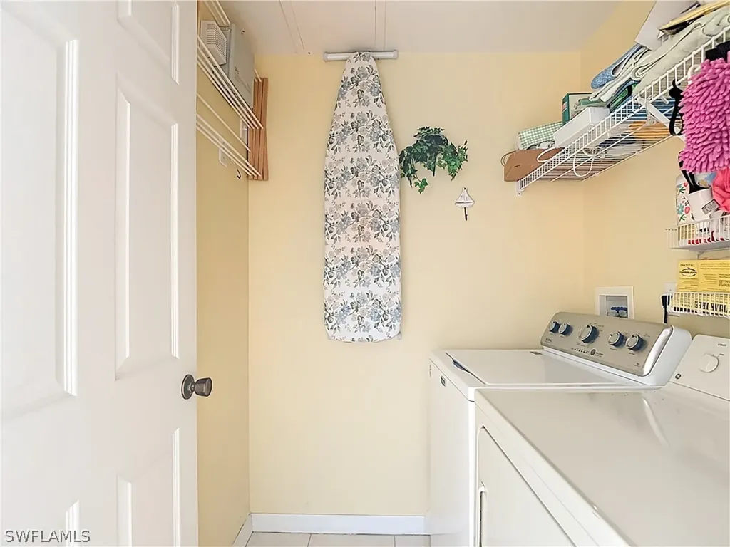 6930 Huntington Lakes Circle Naples FL 34119