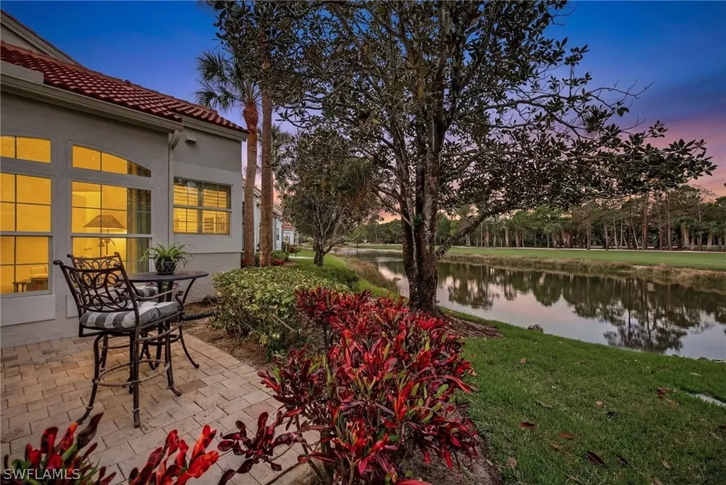 161 Amblewood Lane Naples FL 34105