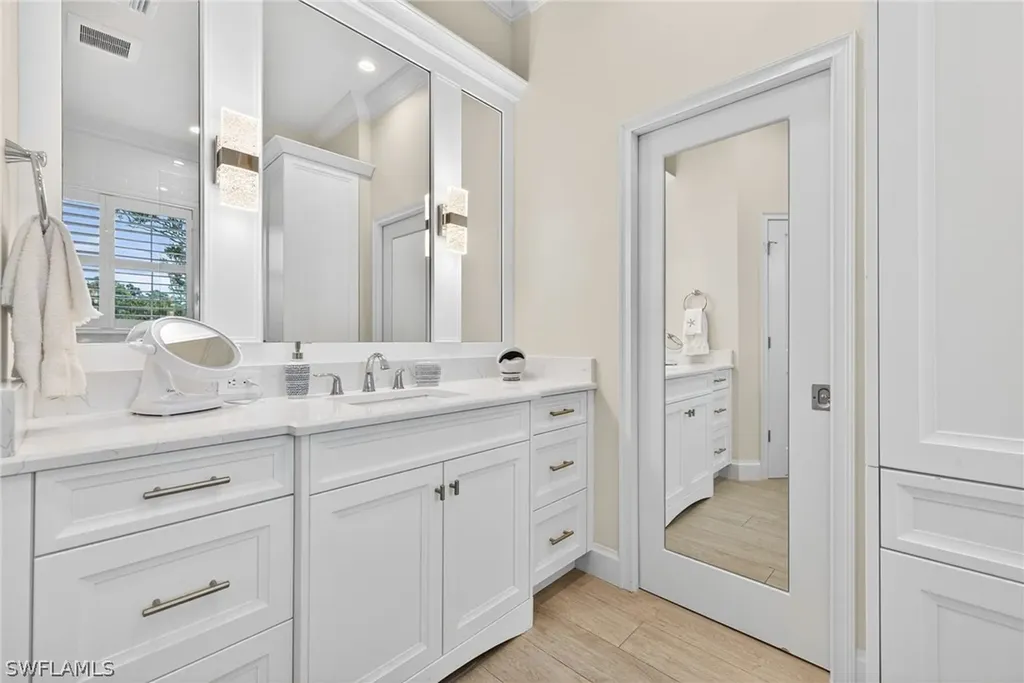 161 Amblewood Lane Naples FL 34105
